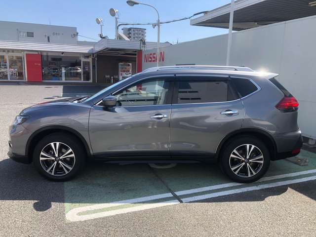 エクストレイル2.0 20Xi