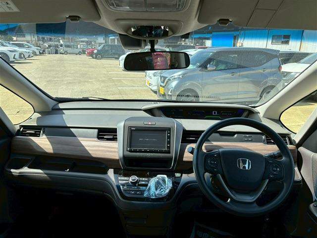 フリード+1.5 ハイブリッド G