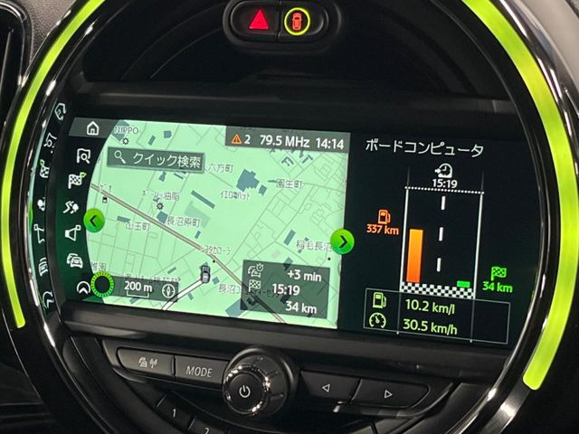 �������i�r:��̊��̂���i�r�́A����������ԓ������o���Ă���܂��B�I�[�f�B�I�@�\���[�����Ă���܂��̂ŁA�^�]�����y���߂܂���