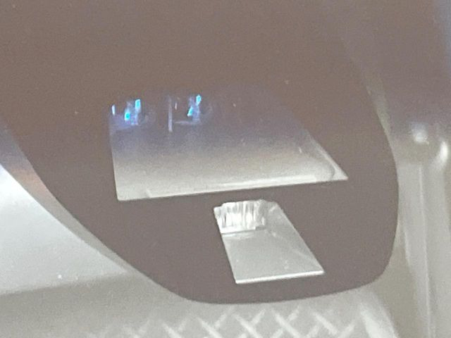 �y�V�e�B�u���[�L�A�N�e�B�u�V�X�e���z�ᑬ���s���ɑO���̎ԗ�����F�����A�Փ˂������Ȏ��͌x��ƃu���[�L�ŏՓˉ���Ɣ�Q�y�����A�V�X�g�B�����S�Ƀh���C�u�����y���݂��������܂��B