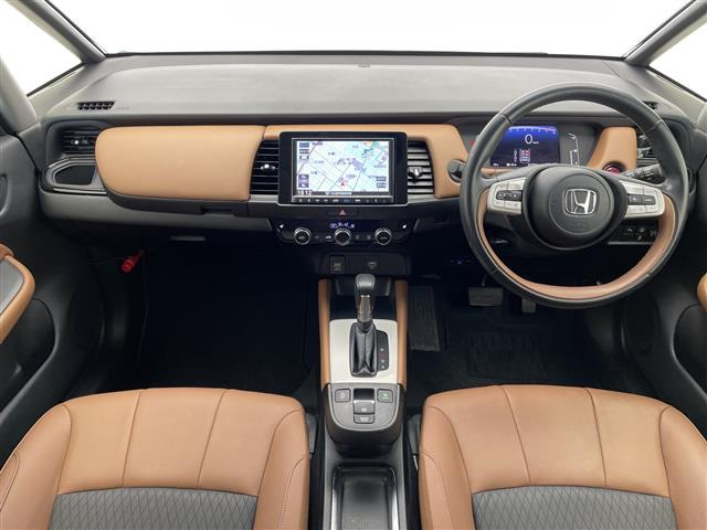 フィット1.3 リュクス