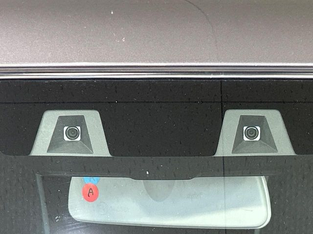 �y�X�Y�L �Z�[�t�e�B�T�|�[�g�z���s���ɑO���̎ԗ�����F�����A�Փ˂������Ȏ��͌x��ƃu���[�L�ŏՓˉ���Ɣ�Q�y�����A�V�X�g�B�����S�Ƀh���C�u�����y���݂��������܂��B