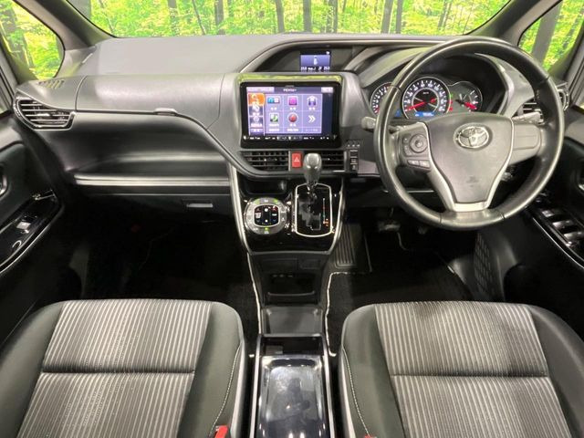 ヴォクシー2.0 ZS 煌