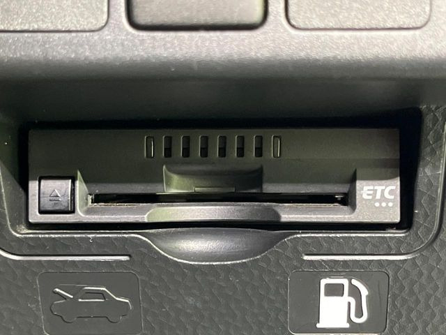 【ETC】高速道路の料金所をストレスなく通過!話題のスポットやサービスエリアに多い「スマートIC」利用時は必須のアイテムです。当店でセットアップを実施、ご納車当日からすぐにご利用いただけます!