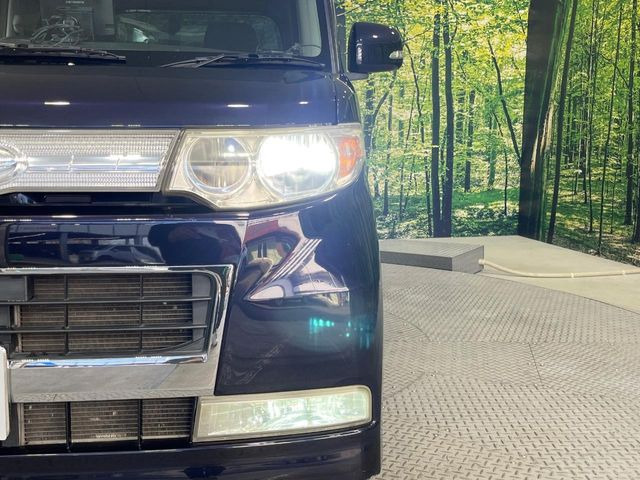 �yLED�w�b�h���C�g�z���V����ԑ��s�����ǍD�Ȏ��E���m�ۂ����S���ĉ^�]�ł��鍂�P�xLED�w�b�h���C�g�𑕔�!�_�����x�������A����d�͂��}�����Ă��܂��B