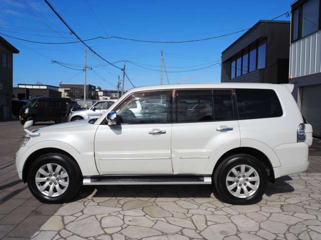 ���X�̃X�}�z�p�y�[�W���������܂���������y���A���₷���ł���!�g�b�v��ʂɃV���[�g�J�b�g��u�����Ƃ��\�ł����A�h���X�͂�����&rArr; http://clover-cars.spcar.jp