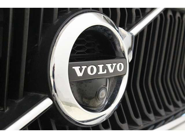 XC40T4 モメンタム