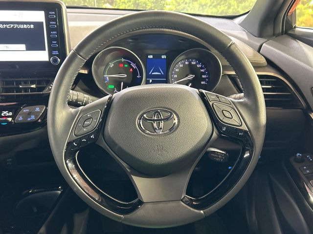 �y�����v�����X�e�A�����O�z�㎿�Ȋv���g�p���邱�ƂŁA��ɂ����������݂ƂĂ��^�]���₷���n���h���ł���