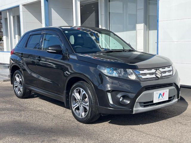 高透明度のガラス皮膜で撥水はもちろん、上質なツヤ・光沢を実現。紫外線や酸性雨から大切な愛車を保護し、色あせ・劣化を防止。「弾スプラッシュコート」、「弾プリミッサコート」からお選びいただけます。