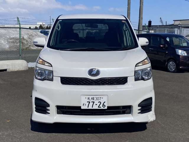 ヴォクシー2.0 Z 4WD