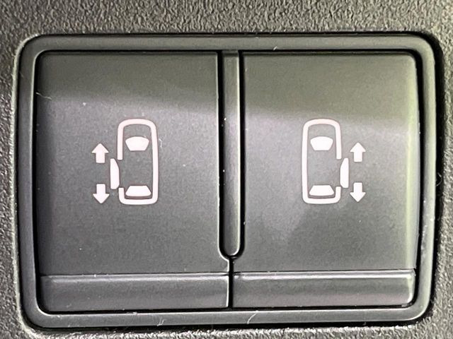 �y�����p���[�X���C�h�h�A�z�X�}�[�g�L�[��^�]�Ȃ̃X�C�b�`�Ō�ȗ����X���C�h�h�A�̊J���\���d��������͂����ăh�A���J����K�v�������A�����Ȃ��q�l�ł��ȒP�ɊJ���߂ł����K�ł���