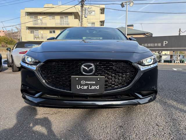 MAZDA3セダン1.8 XD ブラックトーンエディション