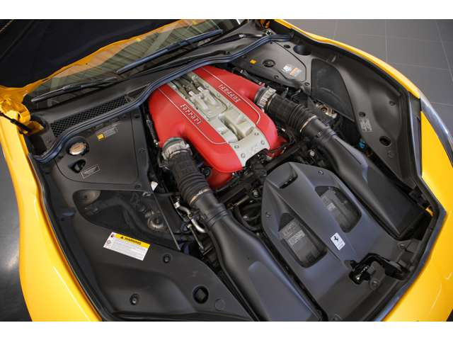 6.5L V型12気筒DOHC、800ps/73.2kgm、全長&times;全幅&times;全高mm 4657&times;1971&times;1276mm、車両重量 1630kg