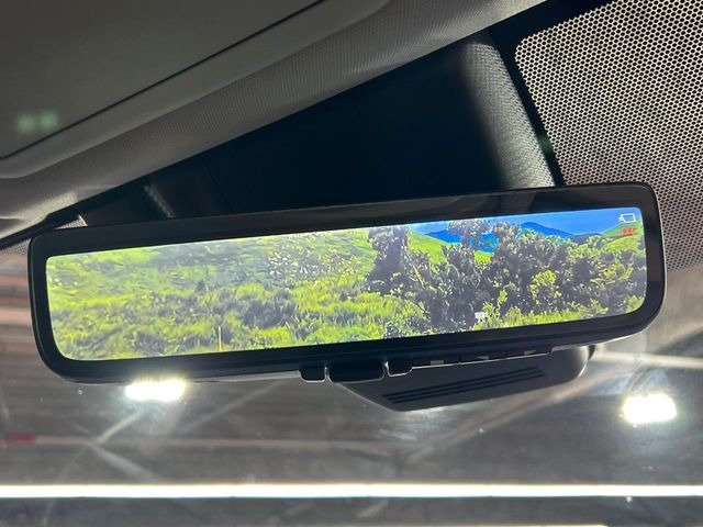 �y�f�W�^���C���i�[�~���[�z�J�������B�e�����ԗ�����̉f�������[���~���[���ɕ\���B�N���A�Ȏ��E�ŏ󋵂̊m�F���\�ł�!���h�����R�@�\�����p�ɂ͕ʓrSD�J�[�h�����p�ӂ��������ꍇ������܂��B