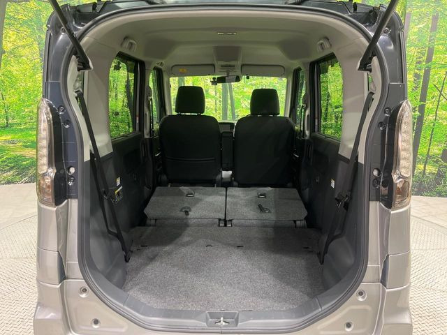 ���i�̂���������ʋ΁A���}���ɏ\���ȉ׎��X�y�[�X���m�ۂ��Ă���܂��B�Z�J���h�V�[�g��|���ƁA�傫�ȉו��̐ύڂ��\�ł���