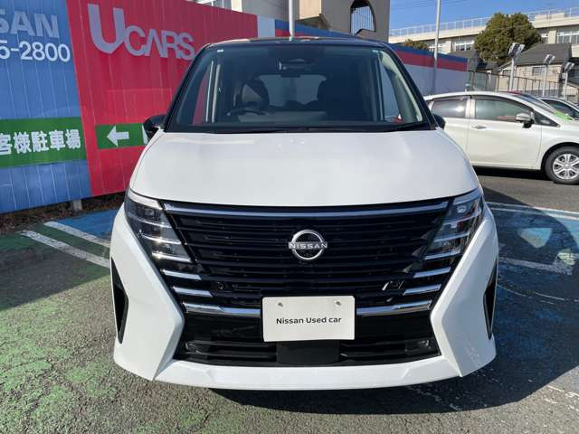 セレナ1.4 e-4ORCE ハイウェイスターV 4WD