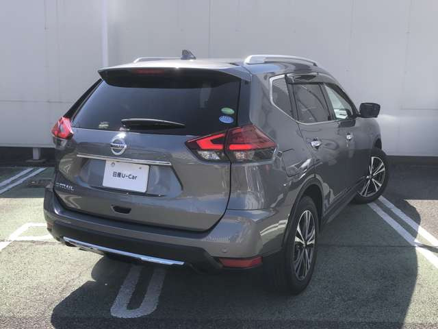 エクストレイル2.0 20Xi