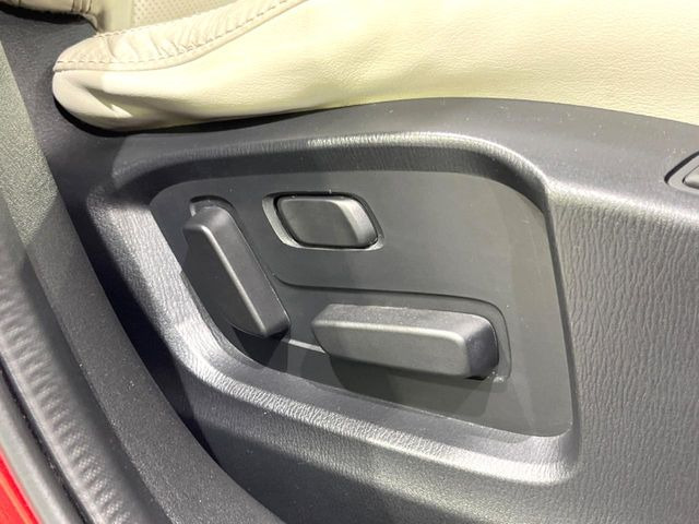 �y�p���[�V�[�g�z�X�C�b�`��ŊȒP�ɃV�[�g�̔��������\!�d��������͂�����܂���!���K�ȃV�[�g�|�W�V�����ɃZ�b�g���āA���K�ȃh���C�u�����y���݂��������B