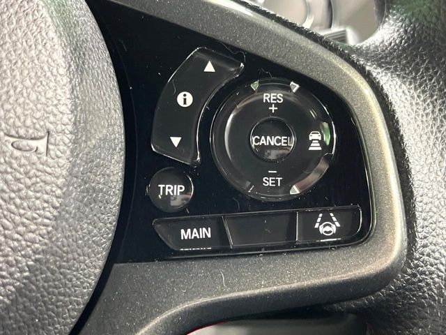 �y�A�_�v�e�B�u�N���[�Y�R���g���[���z�������H�ł̒��������s���y��!!�����ő��x��ۂN���[�Y�R���g���[�����A�Փˌy���V�X�e���ƘA�g���A�O���̎ԗ������m���ĎԊԂ�ۂ悤�ɑ��x���߂��Ă���܂�!!