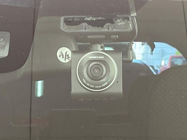 �y�h���C�u���R�[�_�[�z�h���C�u���R�[�_�[����!���s���͂������A������^�]�⎖�̂ɑ��������ہA�f���ŋL�^���A����̃��X�N�ɔ����܂��B���L�^�pSD�J�[�h�͂��q�l�����g�ł��������������K�v������܂��B