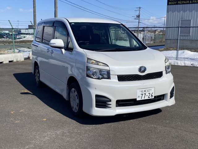 ヴォクシー2.0 Z 4WD