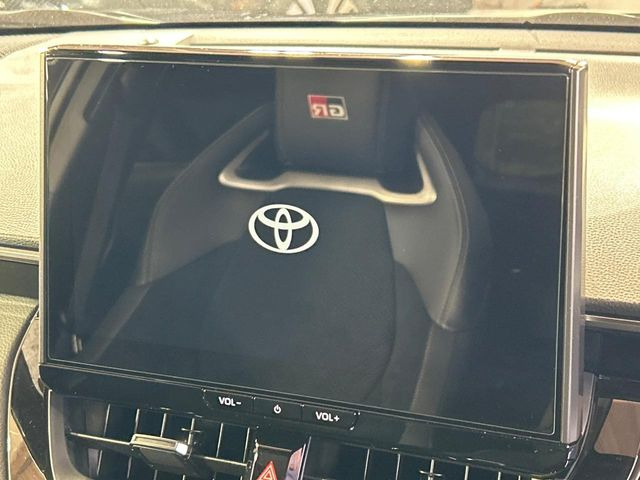 �y10.5�C���` �f�B�X�v���C�I�[�f�B�I�z���ʂ̃f�B�X�v���C��AppleCarPlay��AndroidAuto�����p�\�B�傫�ȉ�ʂŃX�}�z�i�r�A�v���������p���������܂���