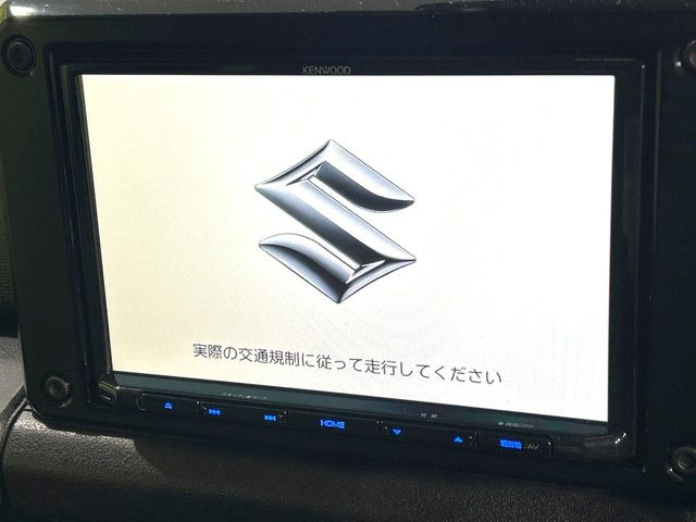 �y����8�^�i�r�z�l�C�̏����i�r�𑕔��B�I�[�f�B�I�@�\���[�����Ă���ABluetooth�ڑ�����΂������̃X�}�z��MP3�v���C���[�̉��y���Đ��\!�����̉^�]������Ɋy�����Ȃ�܂�!!