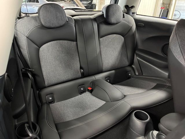 ���㕔���Ȃ��C�ɂȂ�悤�ȃL�Y�E�����ւ��蓙�A�傫�ȃ_���[�W�͂Ȃ��A�ǍD�ȏ�Ԃł��B