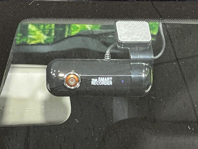 �y�h���C�u���R�[�_�[�z�h���C�u���R�[�_�[����!���s���͂������A������^�]�⎖�̂ɑ��������ہA�f���ŋL�^���A����̃��X�N�ɔ����܂��B���L�^�pSD�J�[�h�͂��q�l�����g�ł��������������K�v������܂��B