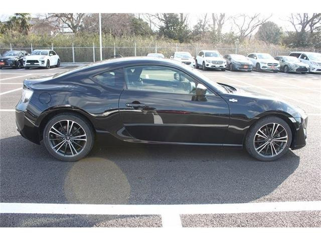 ���Ǝҗl�ւ̔̔��͂��f�肳���Ă��������܂��B �Ԍ������ԗ��̏ꍇ�́A�Ԍ����擾�������x�������z�ŕ\�����Ă���܂��B