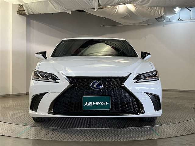 ES300h Fスポーツ