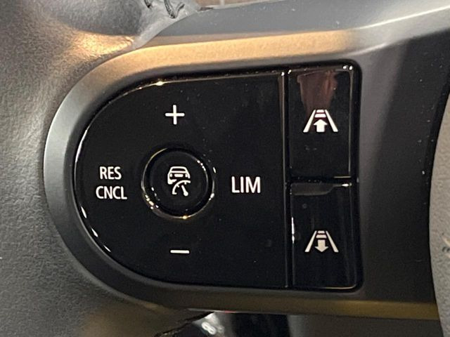 �����[�_�[�N���[�Y�R���g���[��:�O�̎ԂƂ̎Ԋԋ��������ɂƂ�A��葬�x�Ŏ������s���Ă���鎟����̃N���[�Y�R���g���[��!��ɍ������H�⎩���Ԑ�p���H�Ŏg�p����֗��ȋ@�\�ł�!