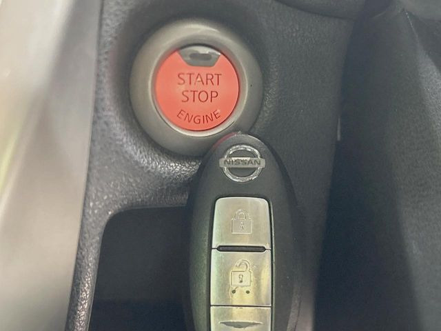 �y�C���e���W�F���g�L�[�z�J�o����|�P�b�g�ɓ��ꂽ�܂܂ł��h�A�̎{���E�������\�ȃX�}�[�g�L�[�𑕔��B�G���W���̃I���E�I�t�����J�M�����o���K�v����������Ƃ��Ă��֗��ł���