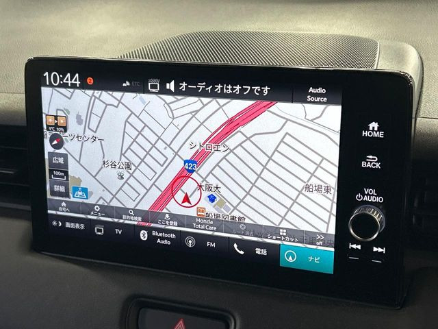 �y���[�J�[�����i�r�z�C���e���A�ɗn�����ރX�^�C���b�V���ȁu��p�݌v�v���[�J�[�i�r�𑕔��􎋔F���⑀�쐫�ȂǊ�{���\�ɂ��D��A���㎿�ȃJ�[���C�t�����y���݂��������܂��B