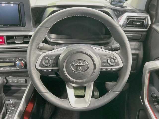 �y�X�e�A�����O�X�C�b�`�z�^�]���A�O������ڐ������炷���ƂȂ��A�I�[�f�B�I���̑��삪�\�ȕ֗��@�\!���S&���K�ȃh���C�u�����o���Ă���܂���