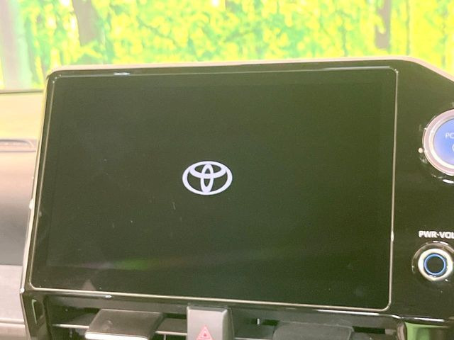 ヴォクシー1.8 ハイブリッド S-Z