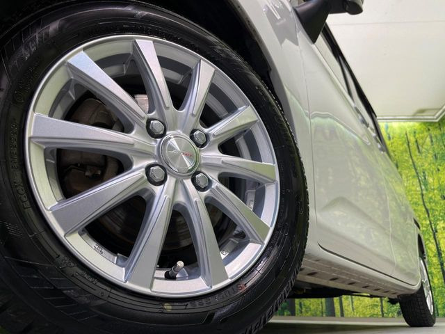 【純正14インチアルミホイール】外観にマッチした純正アルミホイールを装着しております。各種社外アルミホイールや、スタッドレスタイヤも取扱いしております。是非ご相談ください♪