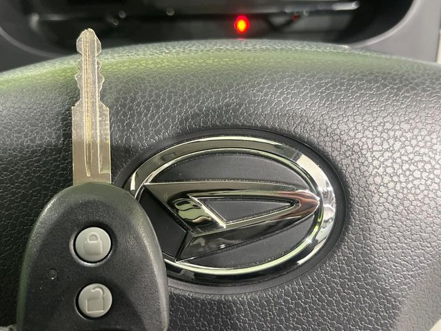 �y�L�[���X�z�������ꂽ�ꏊ����ł��{�^����Ńh�A�̊J���E�{�����ł���̂łƂ��Ă��֗�!�h�A�̌�������ɏ������邱�Ƃ�����܂����