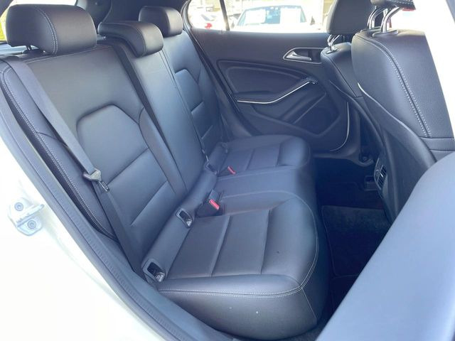 ���㕔���Ȃ��C�ɂȂ�悤�ȃL�Y�E�����ւ��蓙�A�傫�ȃ_���[�W�͂Ȃ��A�ǍD�ȏ�Ԃł��B