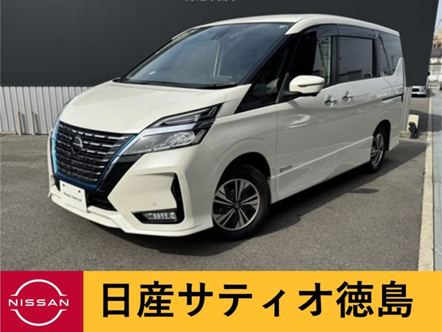 セレナ1.2 e-POWER ハイウェイスターV