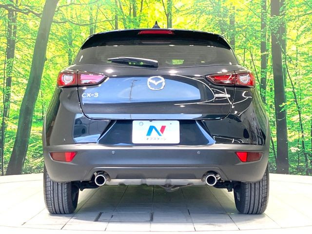 安心の最長10年・走行無制限保証(有償)をご用意。保証内容も充実はもちろん、無料点検&オイル交換や、年中無休の全国・24時間ロードサービスも付帯されておりますのでご安心下さい。