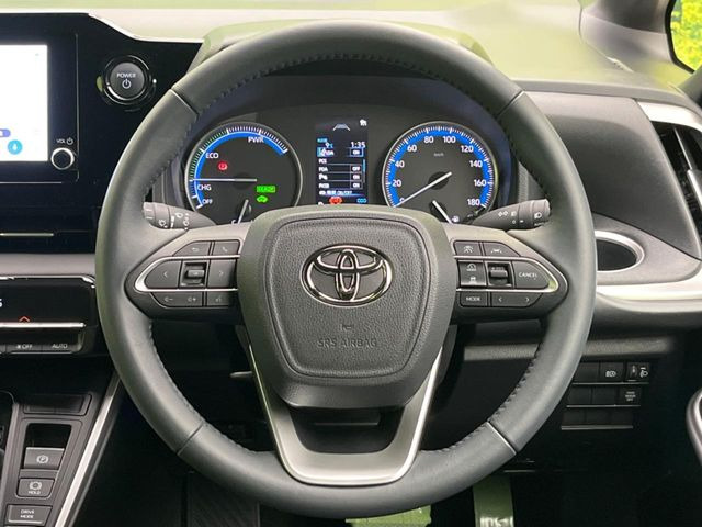 �y�����v�����X�e�A�����O�z�㎿�Ȋv���g�p���邱�ƂŁA��ɂ����������݂ƂĂ��^�]���₷���n���h���ł���