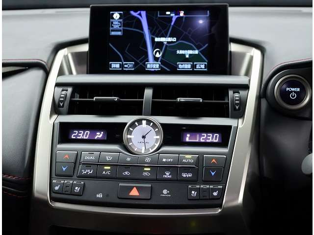 NX300h Fスポーツ