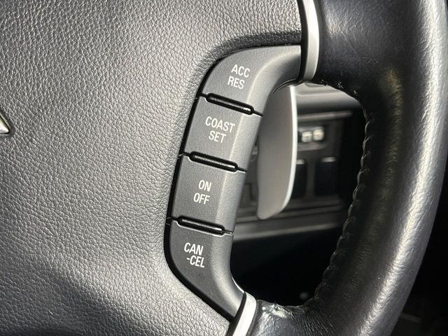 �y�N���[�Y�R���g���[���z�������H�����N���N���s�B�A�N�Z���𗣂��Ă���葬�x�ő��s���ł��A�������^�]���̕��S���y��!�����E�������ȒP�ȃX�C�b�`����Œ����ł��܂��B