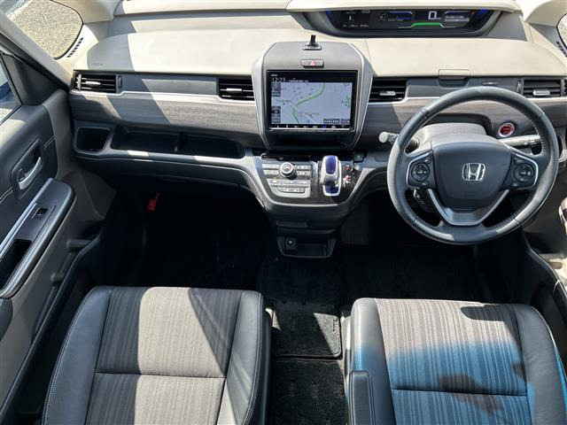 フリード1.5 ハイブリッド EX