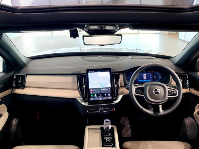 XC90ウルトラ T8 AWD プラグイン ハイブリッド 4WD