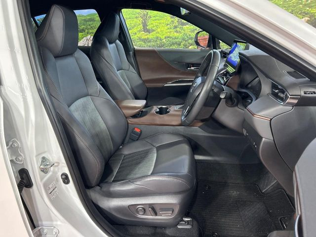 �y�n�[�t���U�[�V�[�g�z�������ƍ���S�n�𗼗������l�C�̃V�[�g���w�ʁE���ʂ̃t�@�u���b�N�f�ނ́A�ʋC���̗ǂ��⊊��ɂ����ɗD��Ă��܂��B�C���╞���ɍ��E���ꂸ���K�ɂ���肢�������܂��B