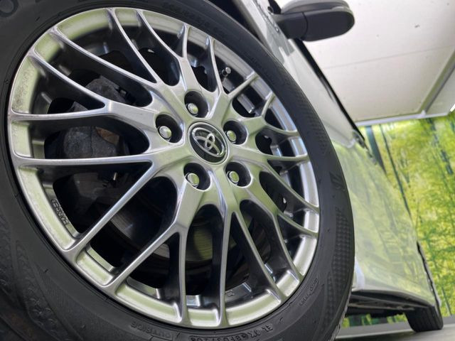 �y����16�C���`�A���~�z�C�[���z�O�ςɃ}�b�`���������A���~�z�C�[���𑕒����Ă���܂��B�e��ЊO�A���~�z�C�[����A�X�^�b�h���X�^�C�����戵�����Ă���܂��B���񂲑��k����������