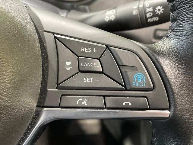 エクストレイル2.0 20Xi