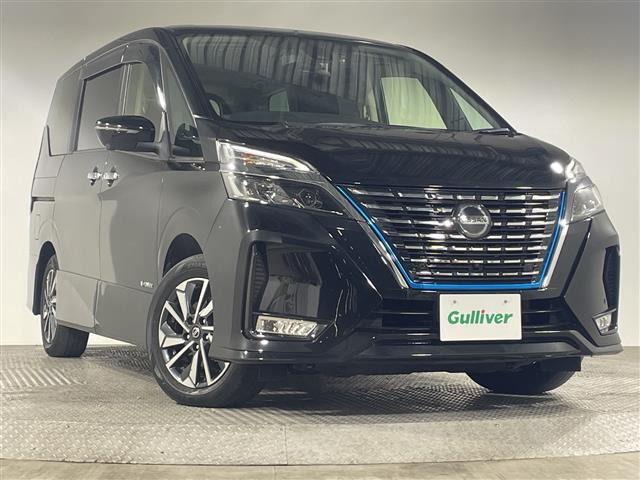 セレナ1.2 e-POWER ハイウェイスターV アーバンクロム